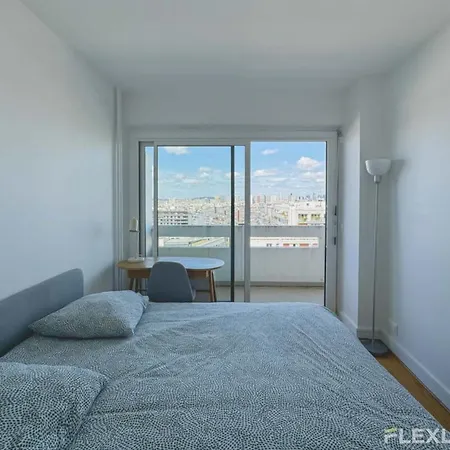 Flexliving - Whole Flat - Saint Amand Apartment *