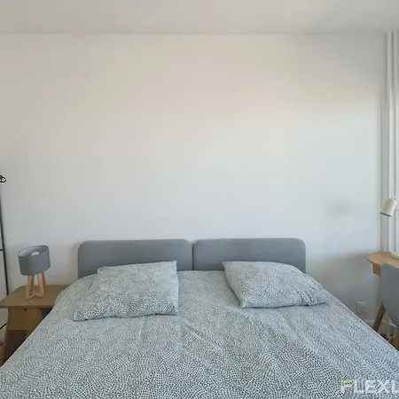 Flexliving - Whole Flat - Saint Amand Apartment