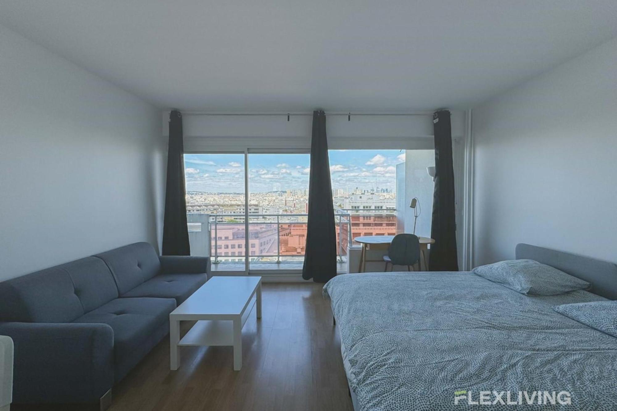 Flexliving - Whole Flat - Saint Amand Apartment *