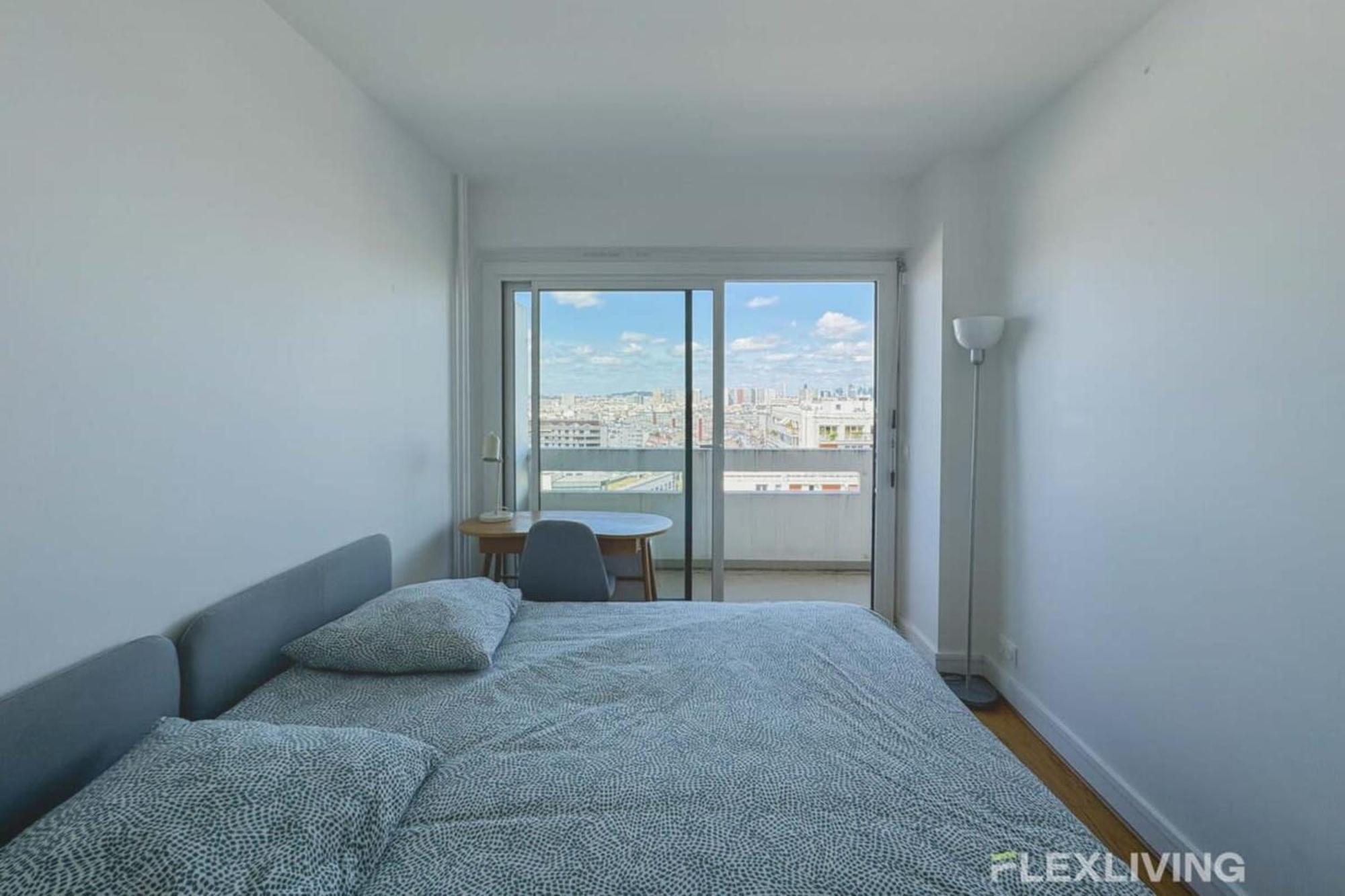 Flexliving - Whole Flat - Saint Amand Apartment *